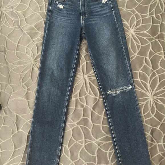 Paige Hoxton straight jeans. Size 24 in blue. LIKE NEW condition. Fits true 24. - Picture 9 of 11